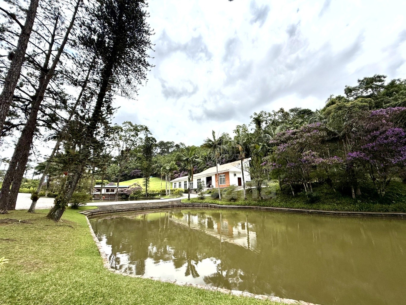 Terreno no bairro Jaraguá Esquerdo em condomínio fechado em Jaraguá do Sul - Urbana Imóveis - Imobiliária em Jaraguá do Sul