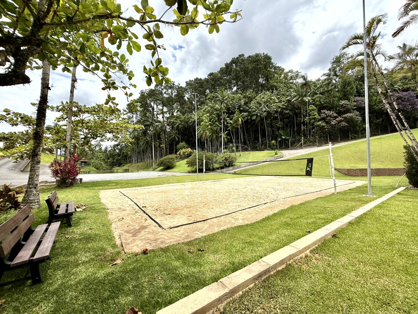 Terreno no bairro Jaraguá Esquerdo em condomínio fechado em Jaraguá do Sul - Urbana Imóveis - Imobiliária em Jaraguá do Sul