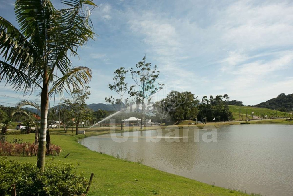 Terreno no Condomínio Duquesa de Chartres em Jaraguá do Sul-SC - Urbana Imóveis - Imobiliária em Jaraguá do Sul