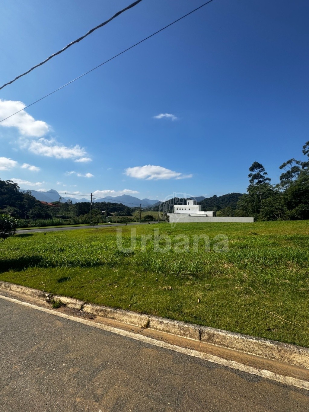 Terreno no Condomínio Duquesa de Chartres em Jaraguá do Sul-SC - Urbana Imóveis - Imobiliária em Jaraguá do Sul