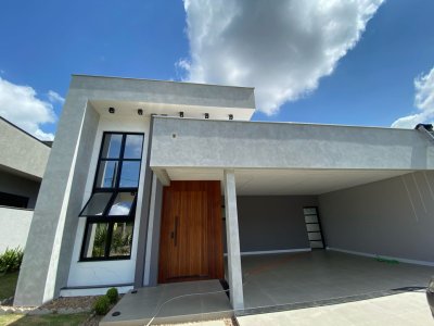 Casa alto padrão no Duquesa de Chartres 