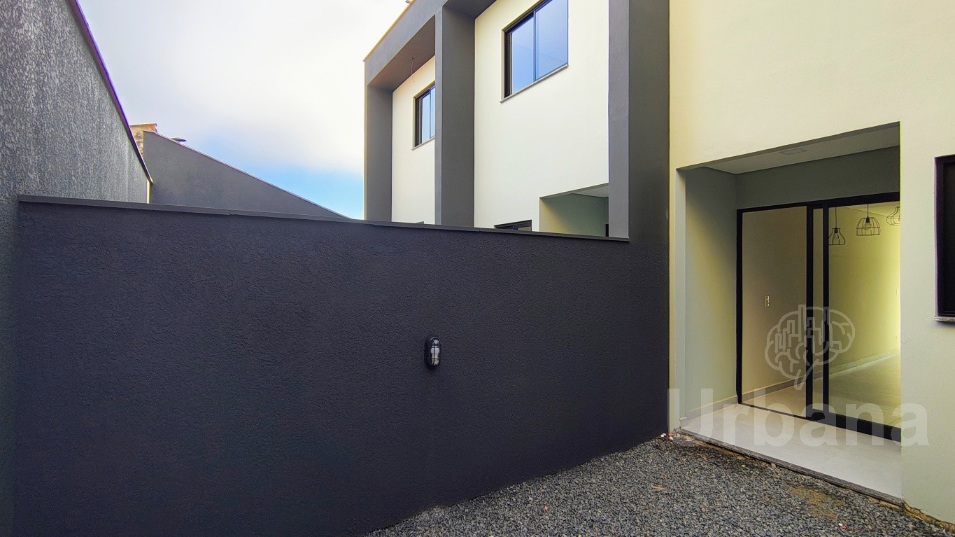 Casa no bairro Estrada Nova com 2 quartos