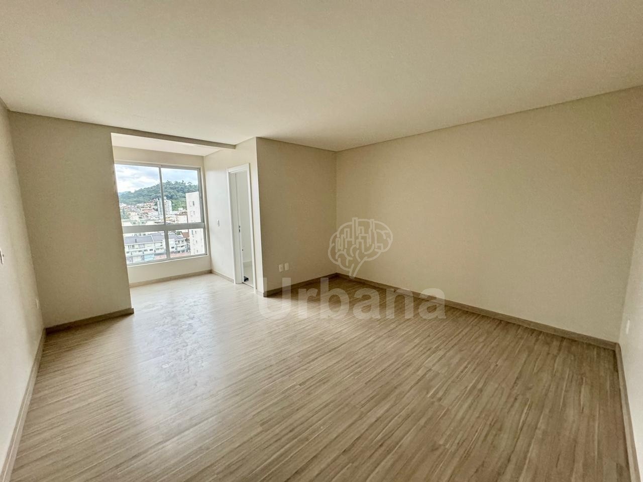 Apartamento com 3 suítes no Centro de Jaraguá do Sul