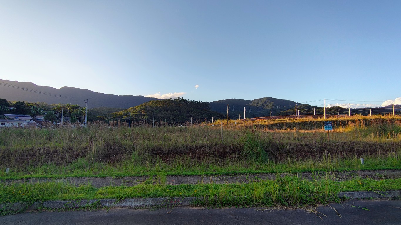Terreno plano no Loteamento Paineiras II