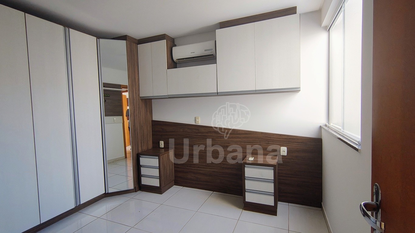Apartamento semimobiliado com 1 suíte no bairro Estrada Nova