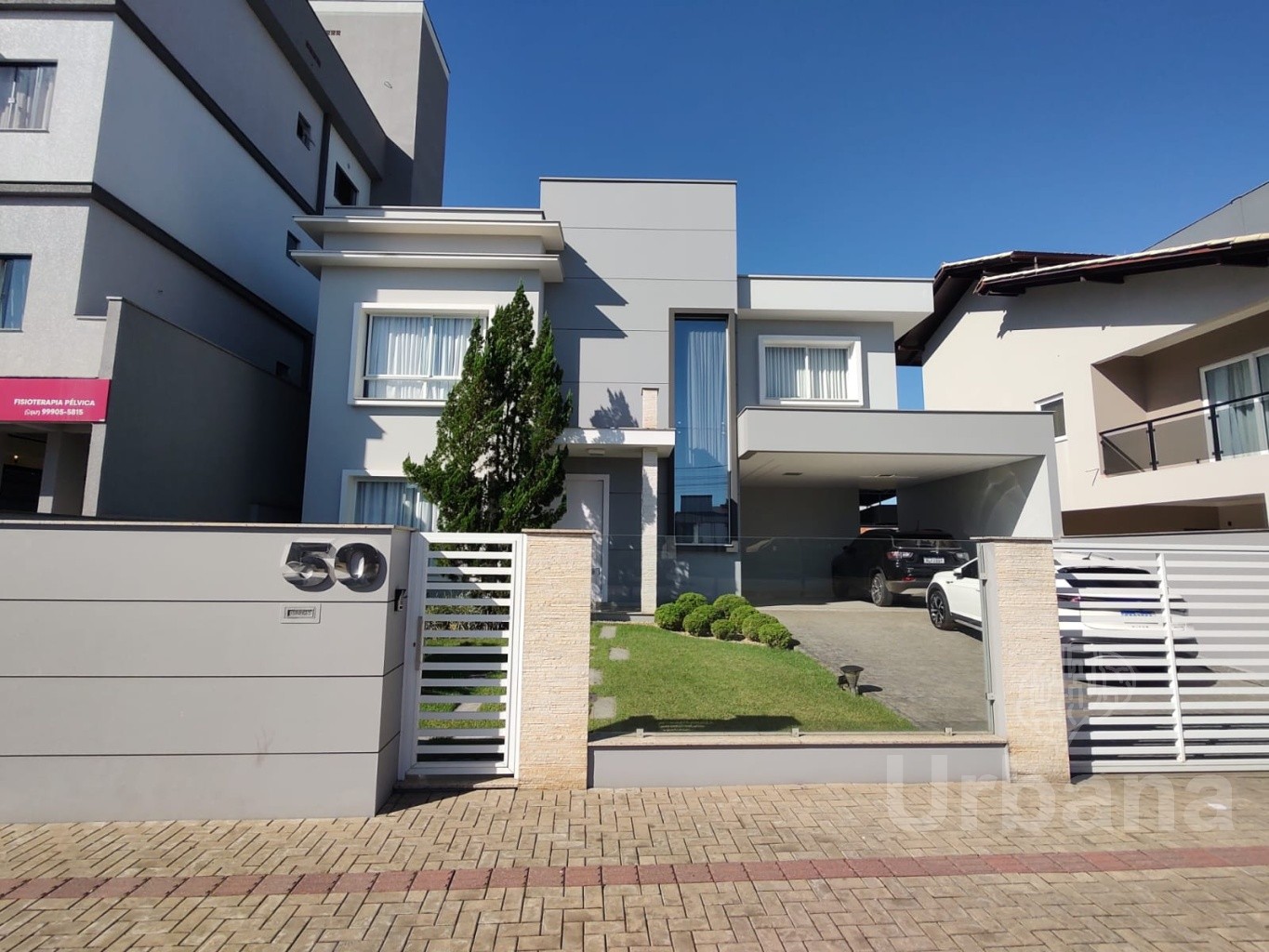 Casa mobiliada no Centro - Guaramirim | Imobiliária Urbana