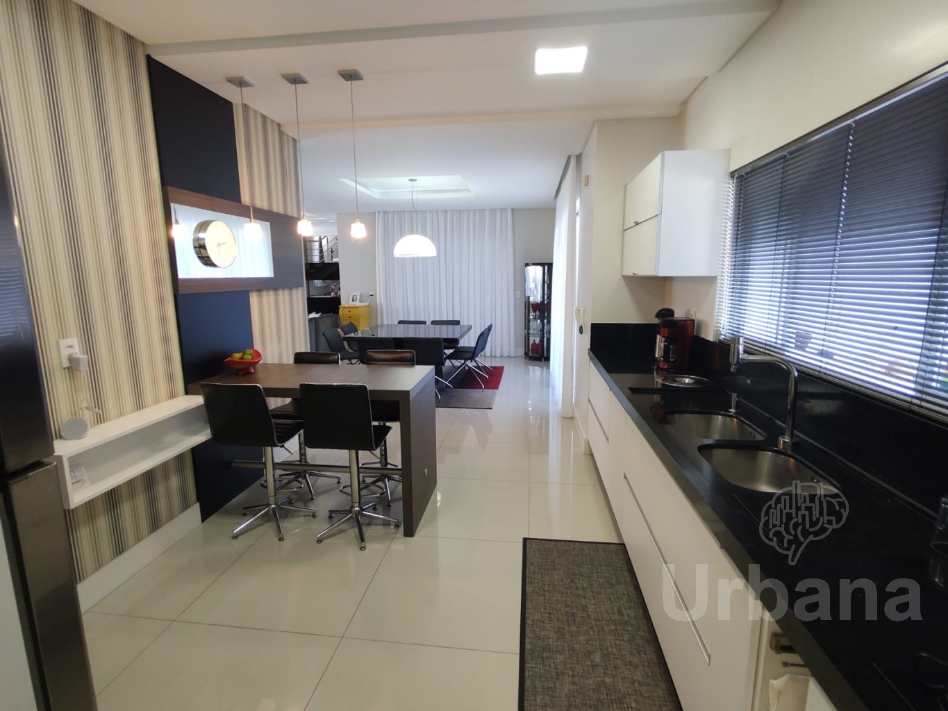 Casa mobiliada no Centro - Guaramirim | Imobiliária Urbana