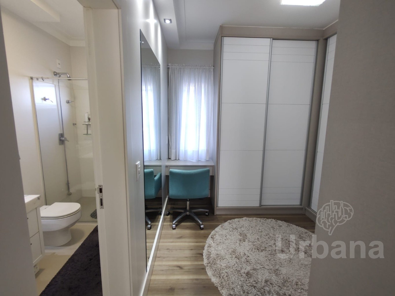 Casa mobiliada no Centro - Guaramirim | Imobiliária Urbana