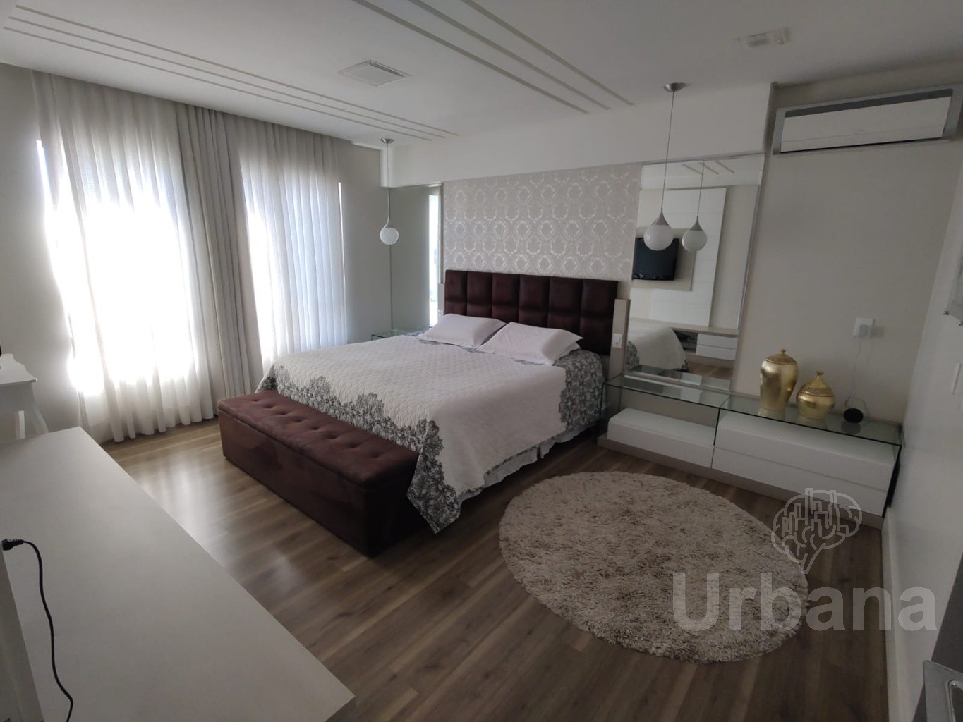 Casa mobiliada no Centro - Guaramirim | Imobiliária Urbana