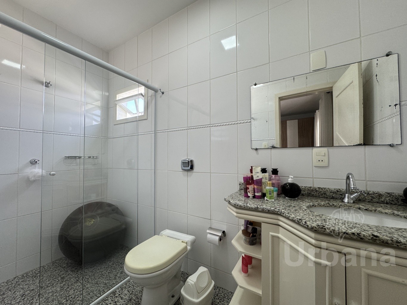Casa com suíte e 3 vagas no bairro Amizade – Jaraguá do Sul | Imobiliária Urbana
