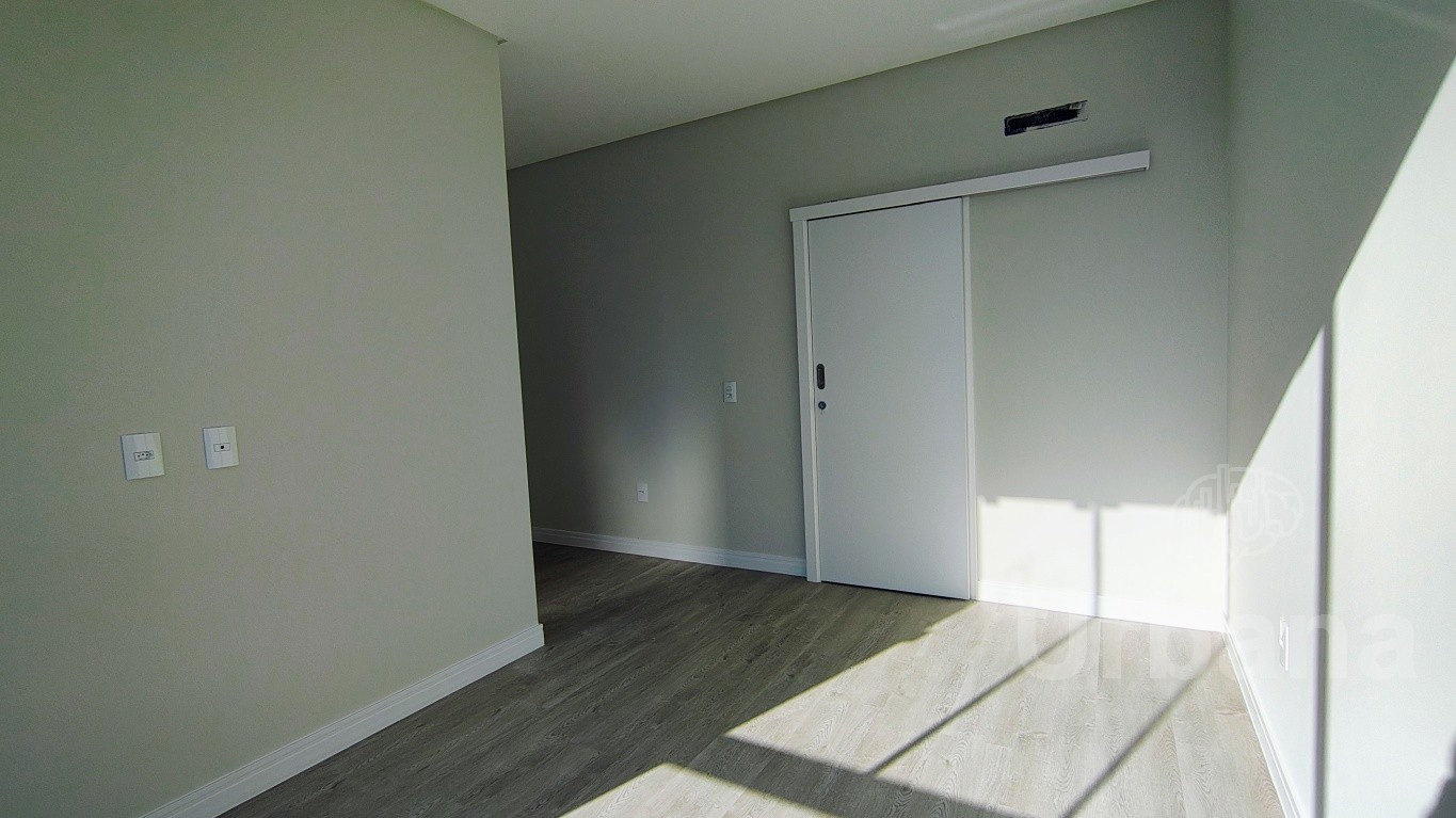 Casa com 3 quartos em Jaraguá do Sul bairro Centenário próximo a WEG