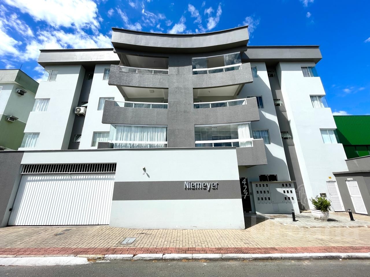 Apartamento semimobiliado no Baependi - Jaraguá do Sul | Urbana Imóveis
