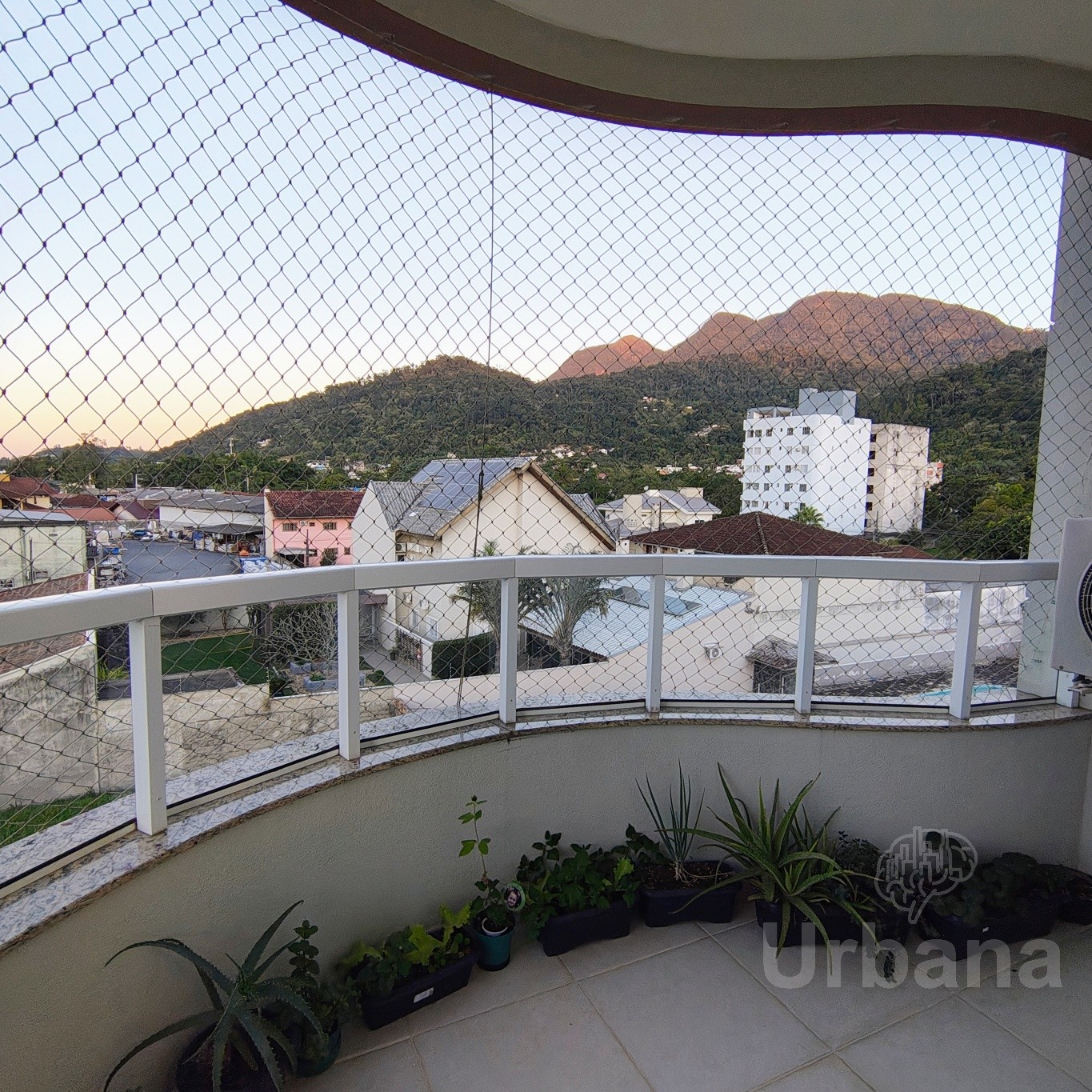Apartamento mobiliado no Centro - Jaraguá do Sul | Urbana Imóveis