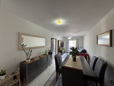 Apartamento com suíte no Czerniewicz – Jaraguá do Sul | Imobiliária Urbana