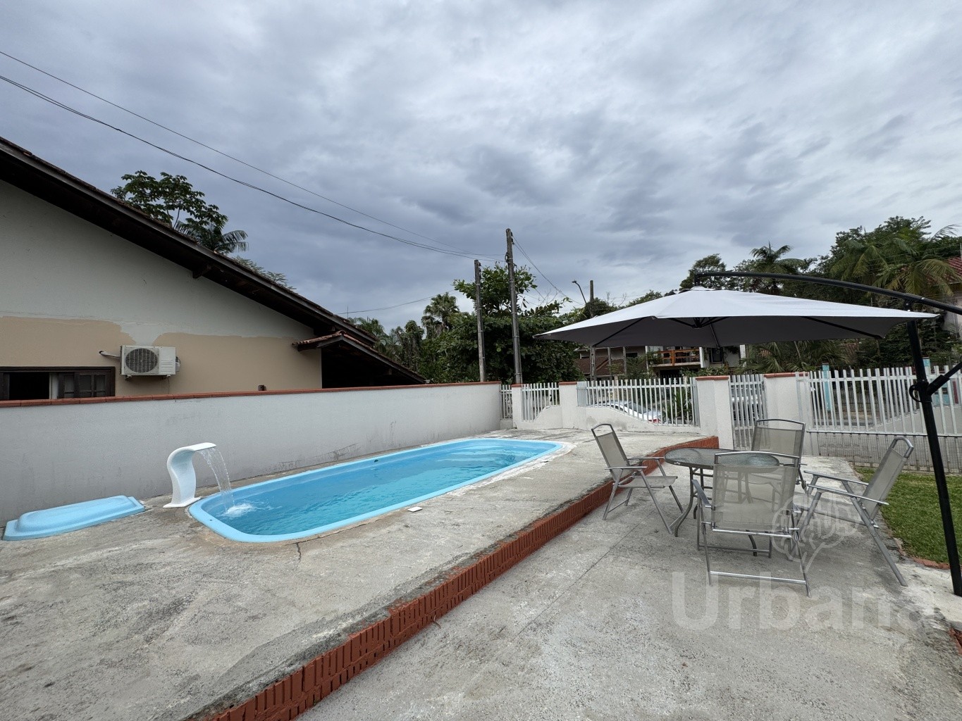Casa com 2 suítes na Barra do Rio Cerro – Jaraguá do Sul | Imobiliária Urbana