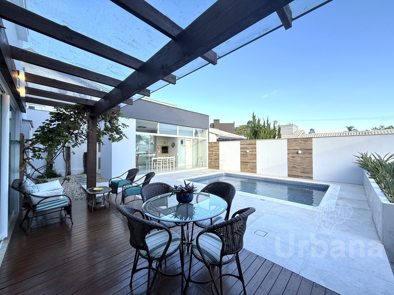 Casa com piscina no Amizade - Jaraguá do Sul | Imobiliária Urbana