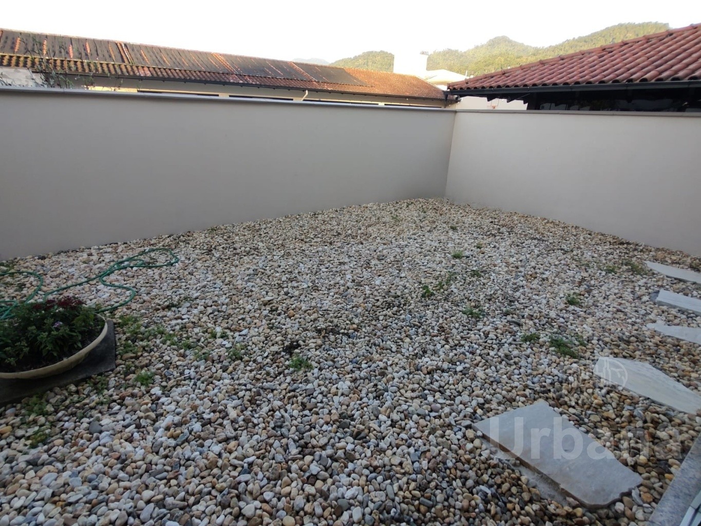 Casa semimobiliada na Barra do Rio Cerro - Jaraguá do Sul | Urbana Imóveis