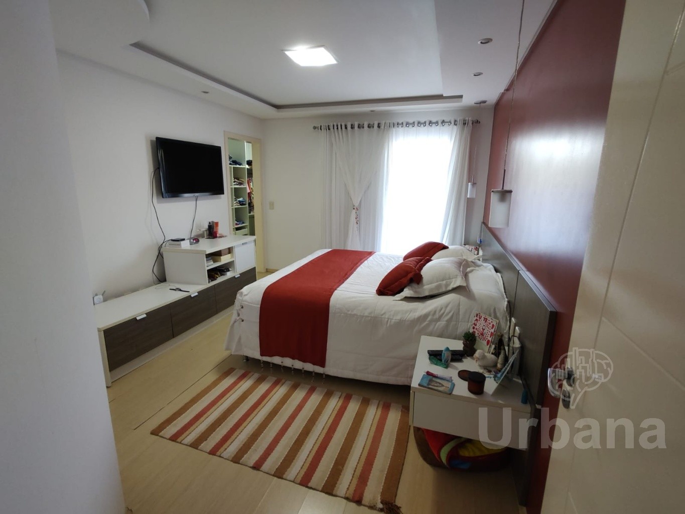 Casa semimobiliada na Barra do Rio Cerro - Jaraguá do Sul | Urbana Imóveis