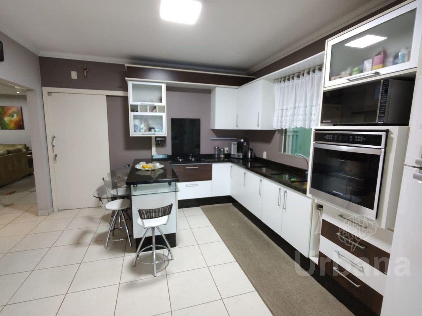 Casa semimobiliada na Barra do Rio Cerro - Jaraguá do Sul | Urbana Imóveis