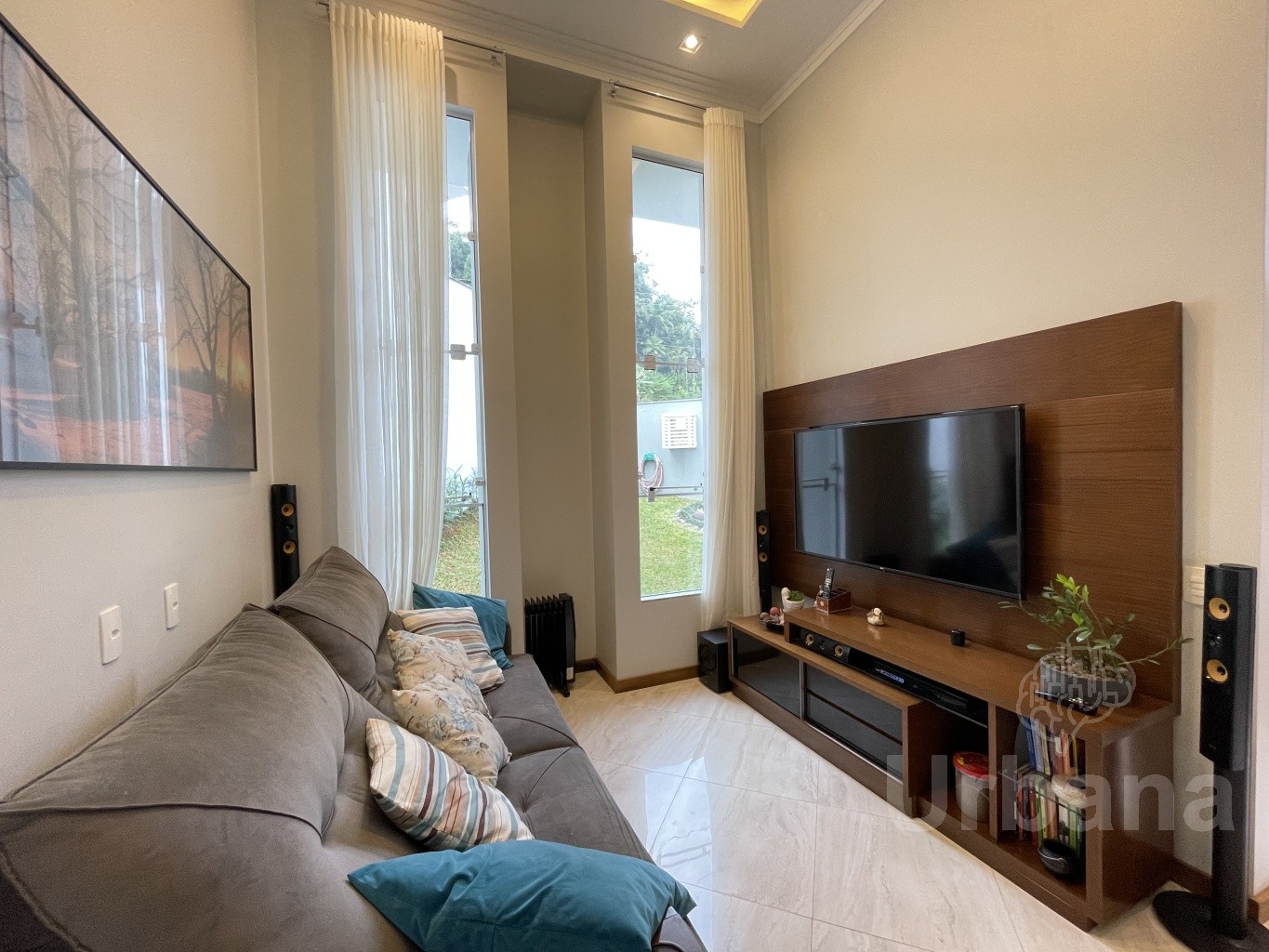 Casa semimobiliada no Amizade - Jaraguá do Sul | Urbana Imóveis
