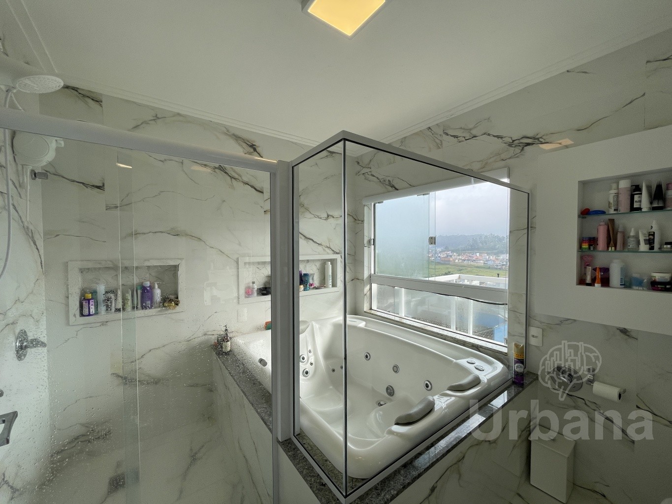 Casa semimobiliada no Amizade - Jaraguá do Sul | Urbana Imóveis