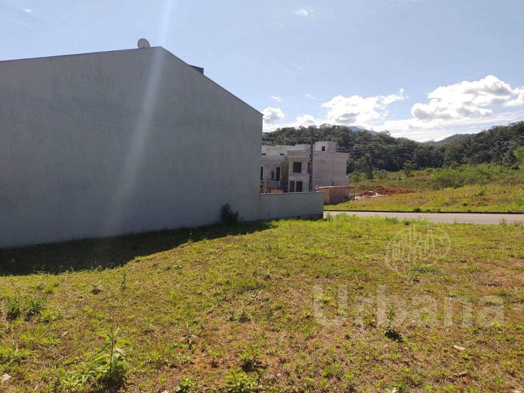 Terreno no Loteamento Montreal - Jaraguá do Sul | Urbana Imóveis