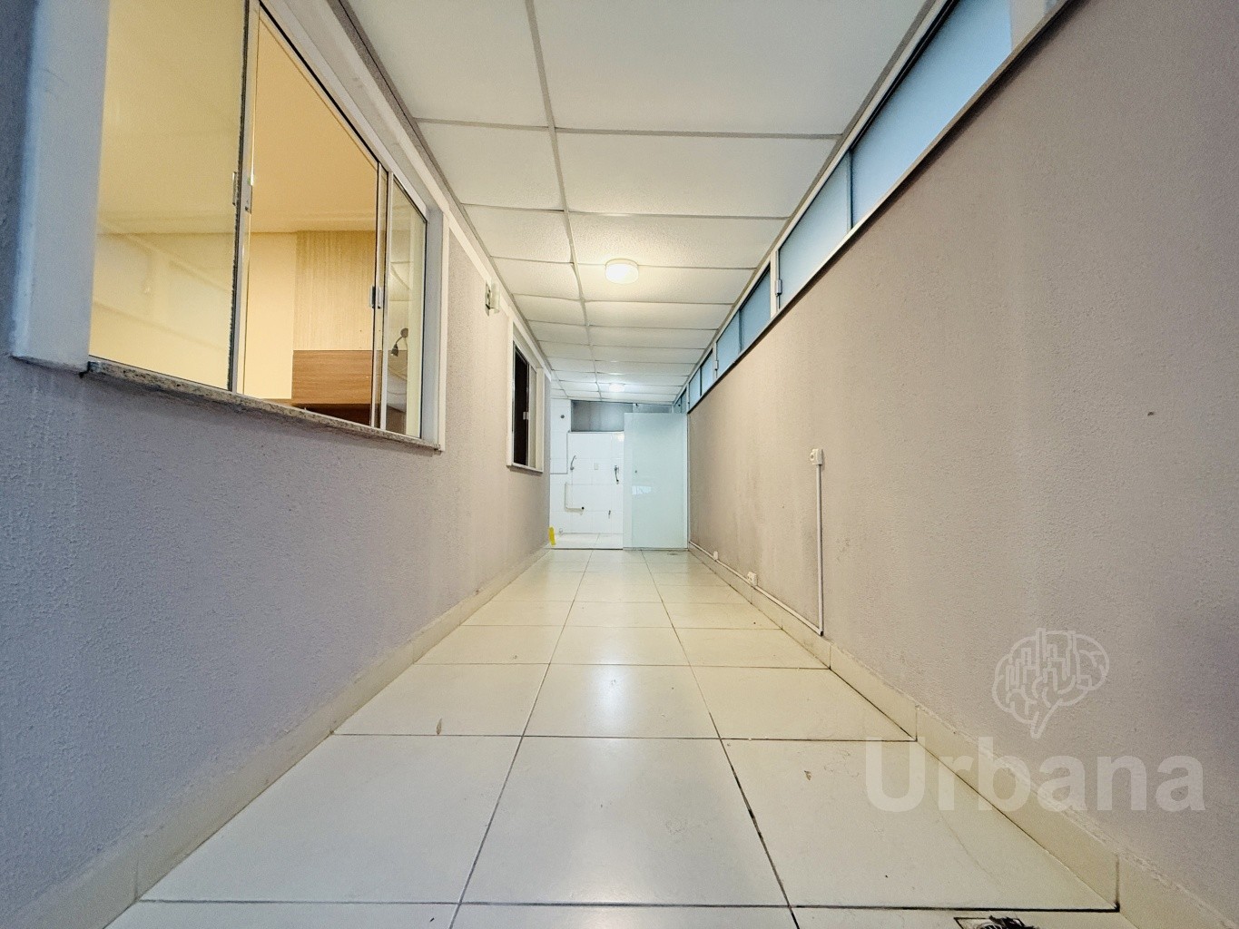 Apartamento com terraço no Centro | Urbana Imóveis