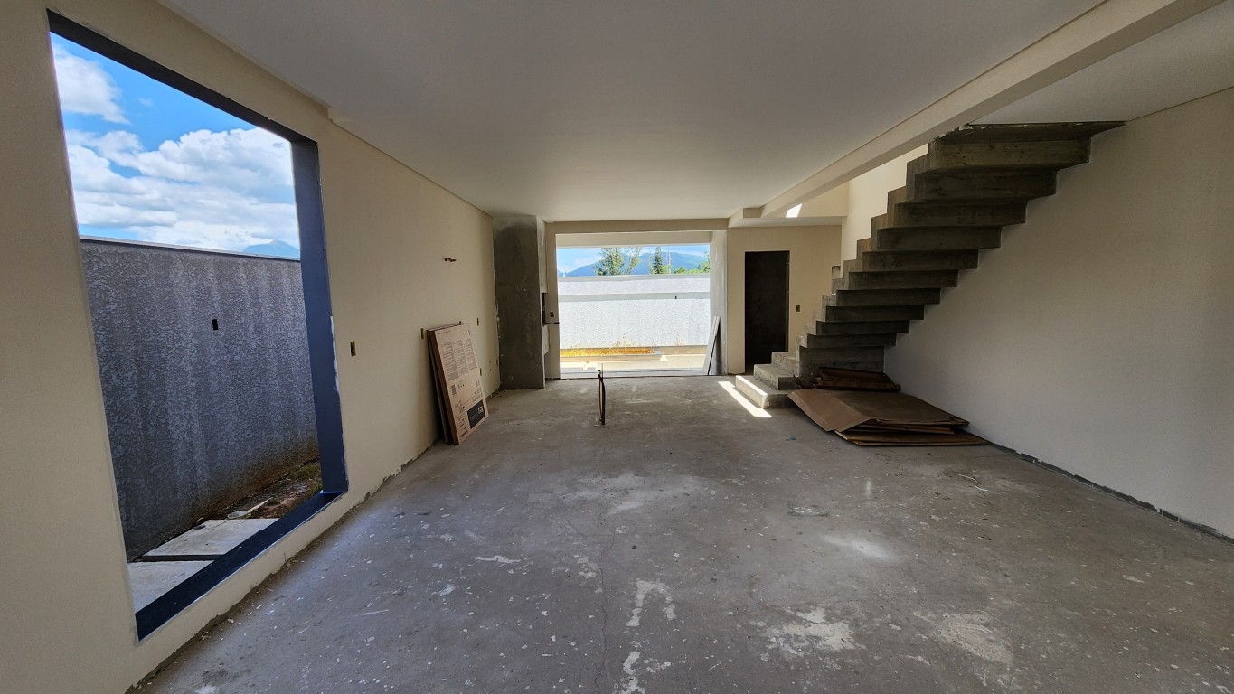 Casa no Loteamento Lorento no Rau - Jaraguá do Sul | Urbana Imóveis