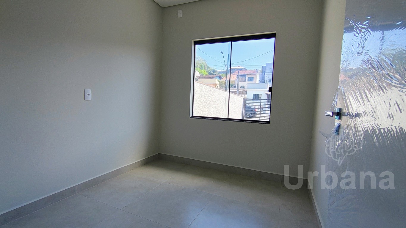 Casa geminada no bairro Estrada Nova com 2 quartos