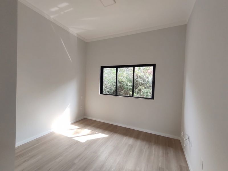 Casa com 3 quartos no Bairro Vila Lenzi em Jaraguá do Sul/SC