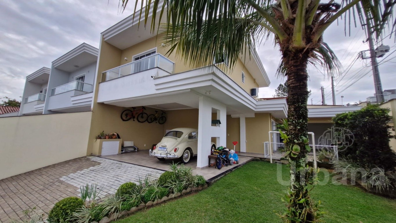 Casa mobiliada no Jaraguá Esquerdo - Jaraguá do Sul | Urbana Imóveis
