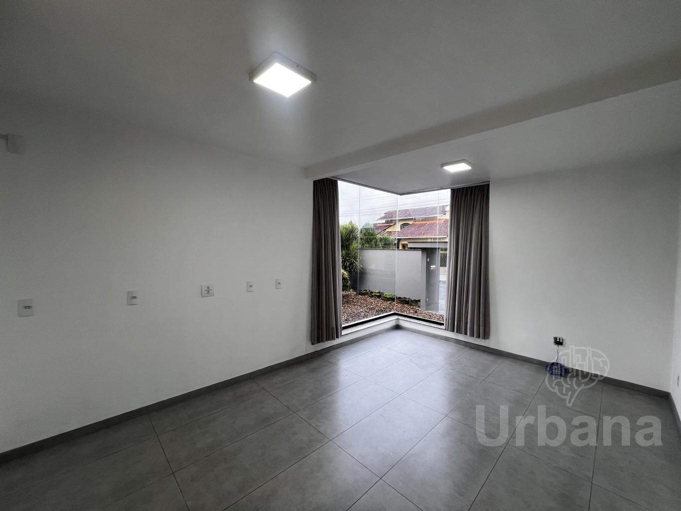 Casa com 5 quartos no bairro Amizade - Jaraguá do Sul | Urbana Imóveis