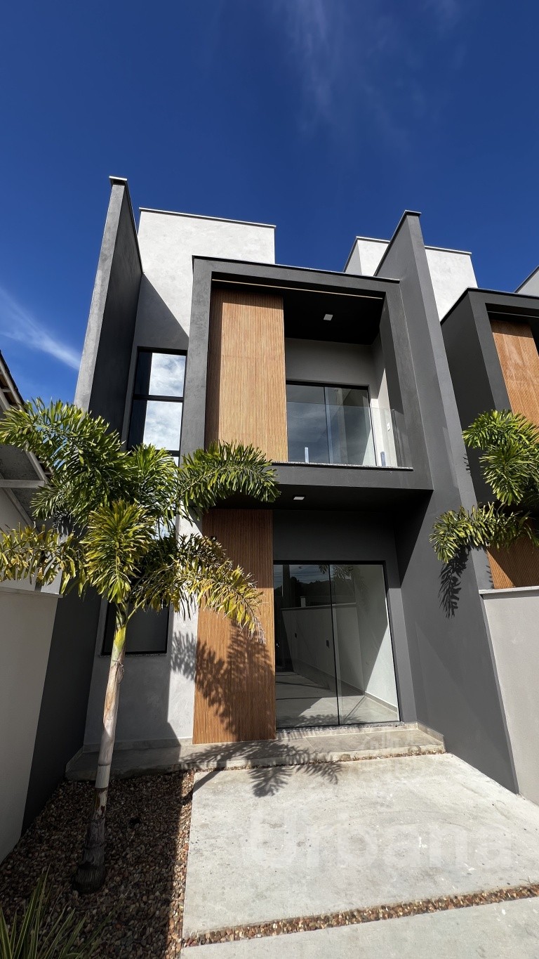 Casa geminada no bairro Amizade - Jaraguá do Sul | Urbana Imóveis