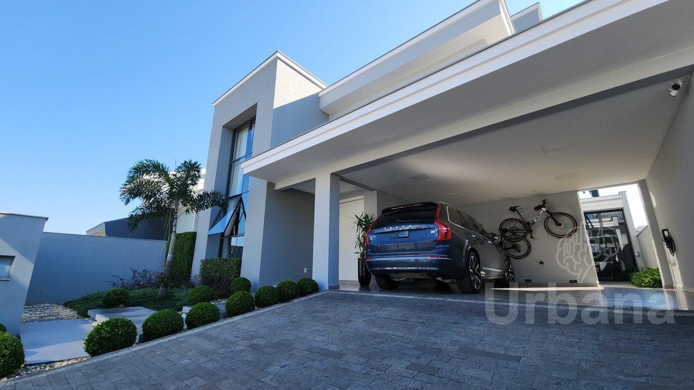 Casa Alto Padrão no Chico de Paulo – Jaraguá do Sul | Urbana Imóveis