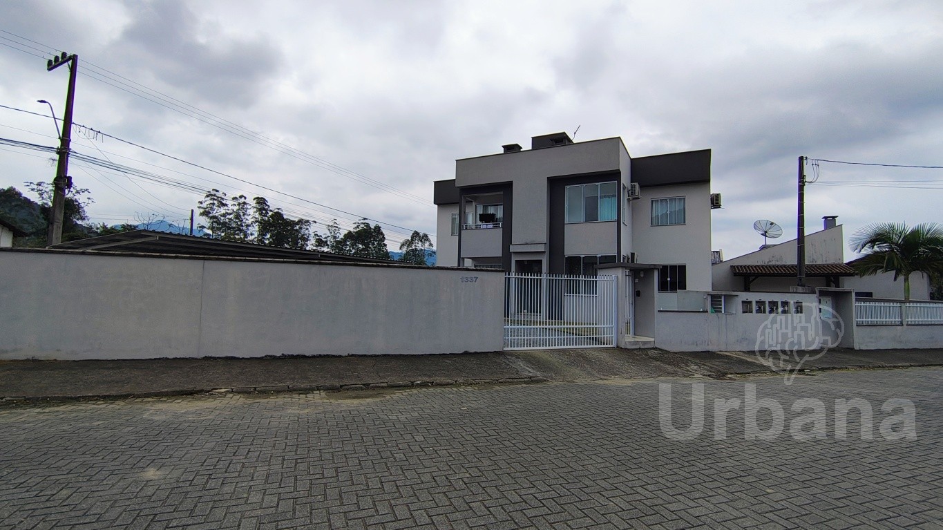 Apartamento semimobiliado no bairro Rio Hern, Schroeder | Urbana Imóveis