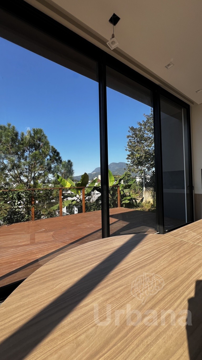Casa de Alto Padrão no Jaraguá Esquerdo | Jaraguá do Sul | Urbana Imóveis