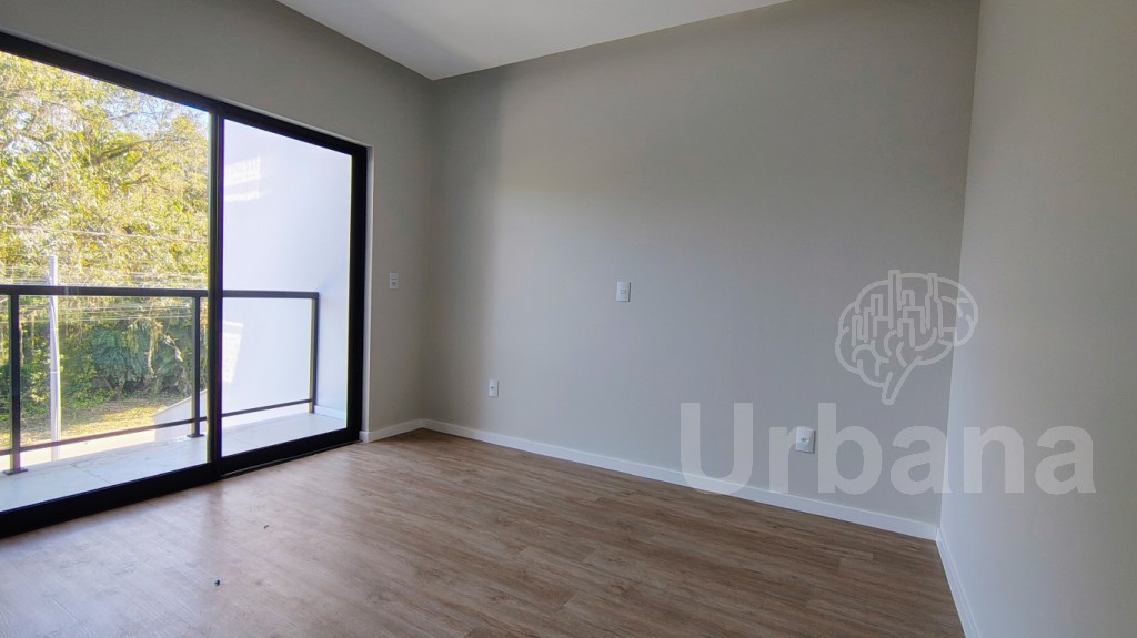 Casa geminada no Jaraguá Esquerdo | Urbana Imóveis