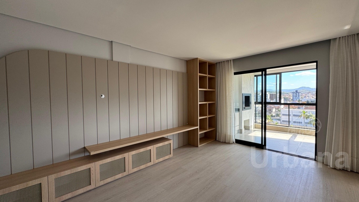 Apartamento semimobiliado no Ilha de Manhattan – Nova Brasília | Imobiliária Urbana