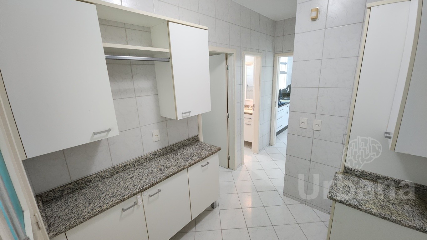 Casa com 3 suítes e jacuzzi no bairro Amizade – Jaraguá do Sul | Imobiliária Urbana