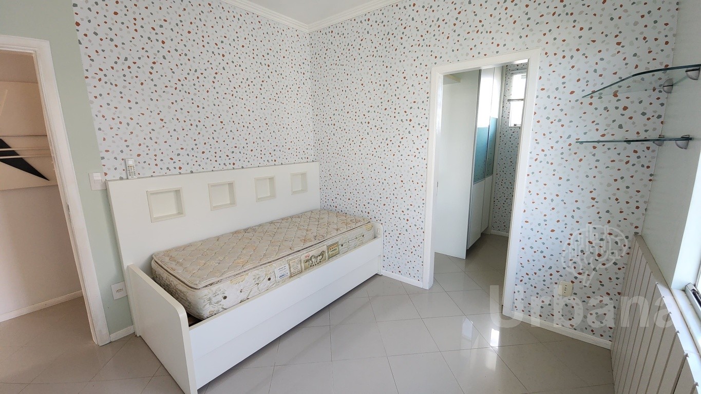 Casa com 3 suítes e jacuzzi no bairro Amizade – Jaraguá do Sul | Imobiliária Urbana