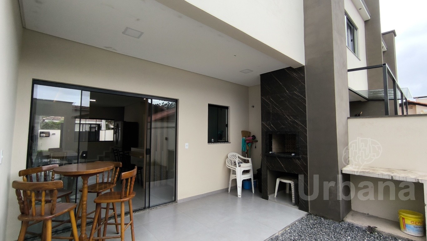 Casa no bairro Tifa Martins com 3 quartos em Jaraguá do Sul