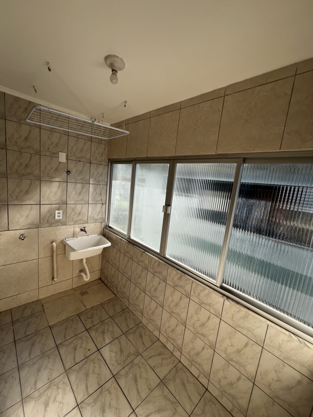 Apartamento com 3 quartos no Baependi Jaraguá do Sul Semimobiliado