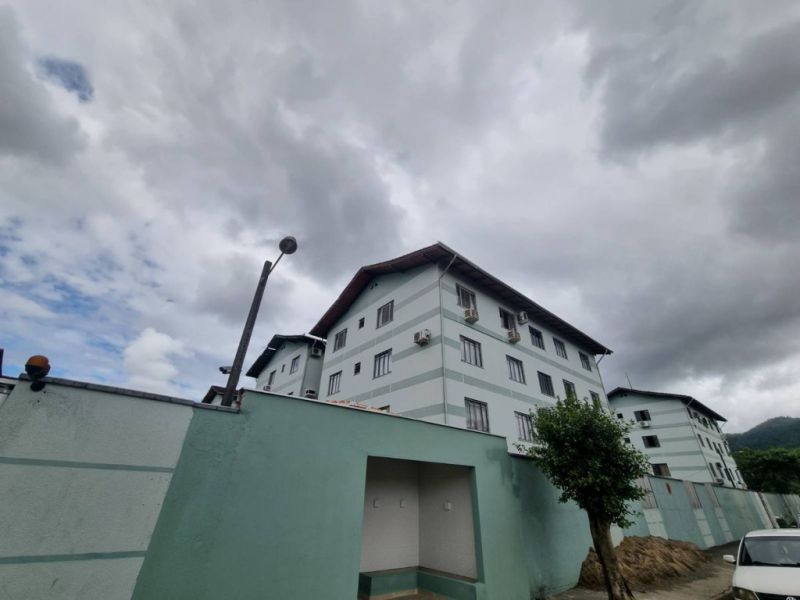 Apartamento com 3 quartos no Baependi Jaraguá do Sul Semimobiliado