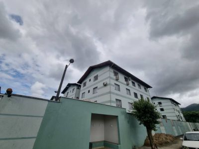 Apartamento com 3 quartos no Baependi Jaraguá do Sul Semimobiliado