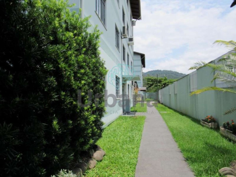 Apartamento com 3 quartos no Baependi Jaraguá do Sul Semimobiliado