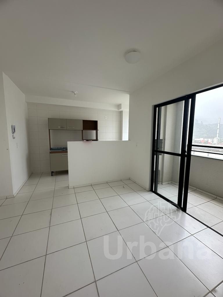 Apartamento de 2 quartos com elevador no bairro Baependi em Jaraguá do Sul