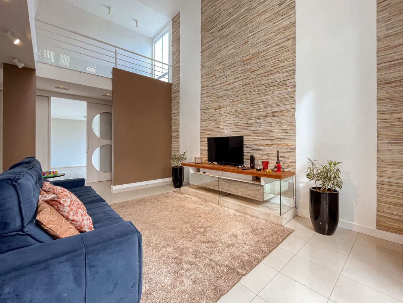 Casa semimobiliada com amplo terreno a venda no bairro Amizade, Jaraguá do Sul