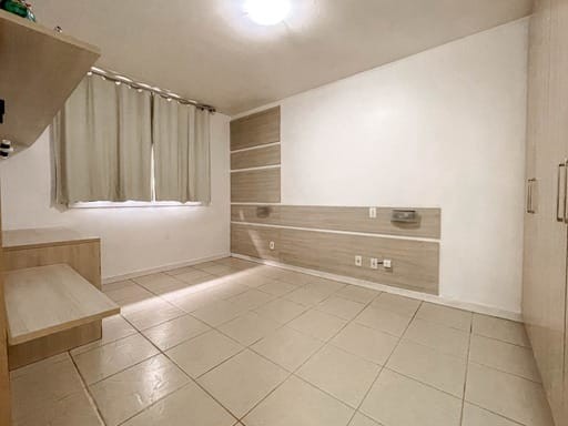 Casa semimobiliada com amplo terreno a venda no bairro Amizade, Jaraguá do Sul