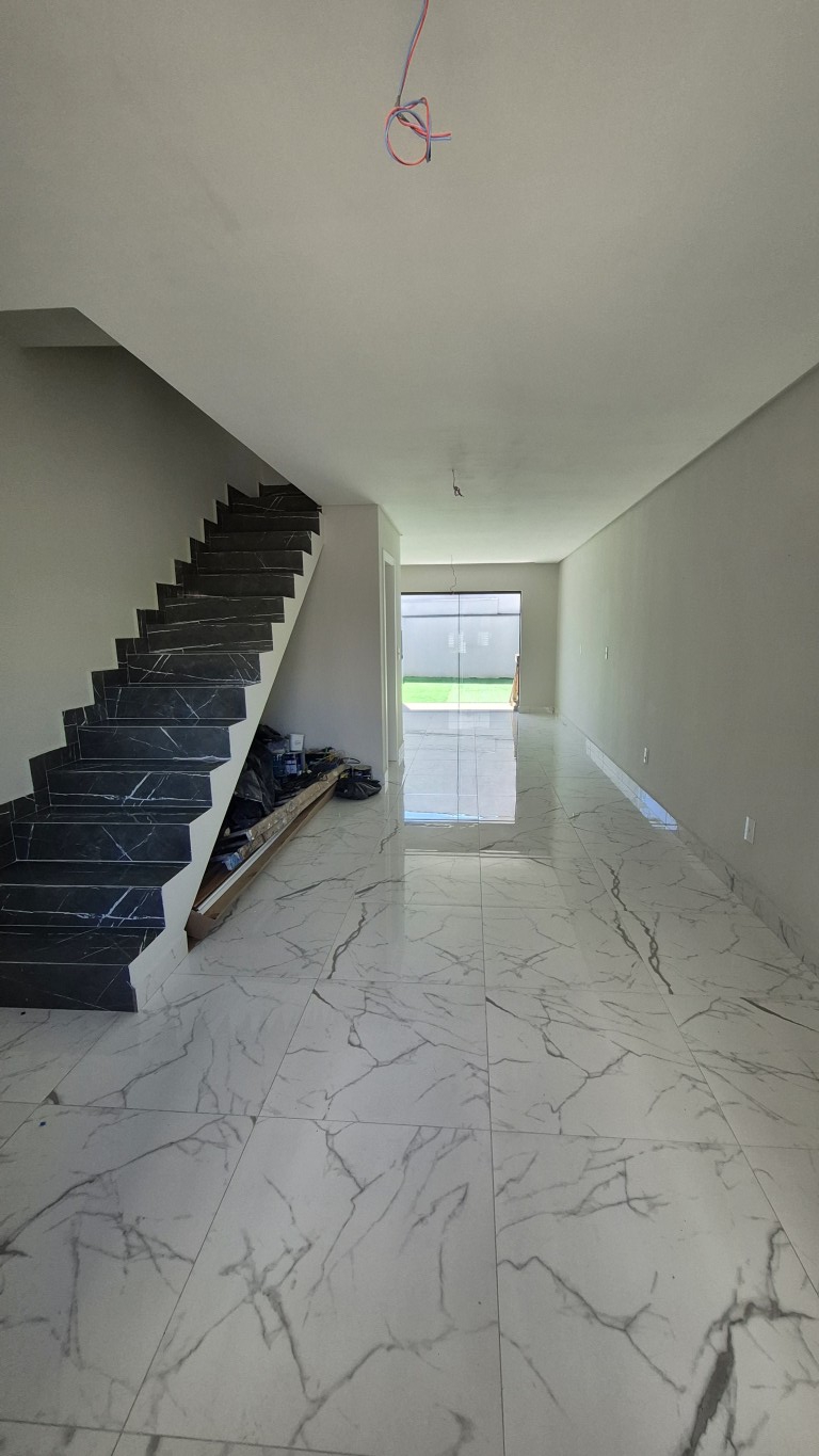 Casa com 2 suítes no bairro Jaraguá Esquerdo em Jaraguá do Sul, Urbana Imóveis