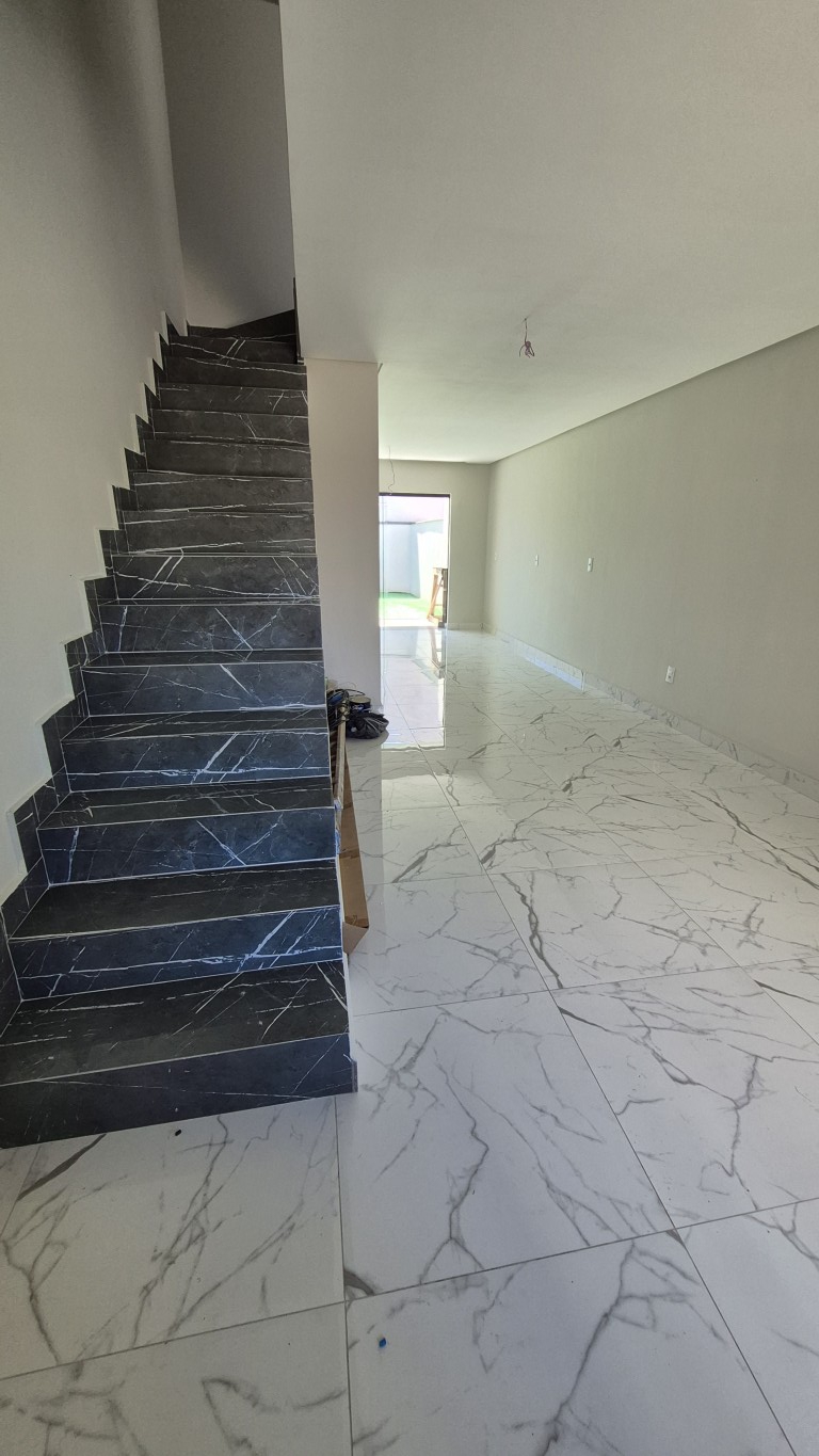 Casa com 2 suítes no bairro Jaraguá Esquerdo em Jaraguá do Sul, Urbana Imóveis